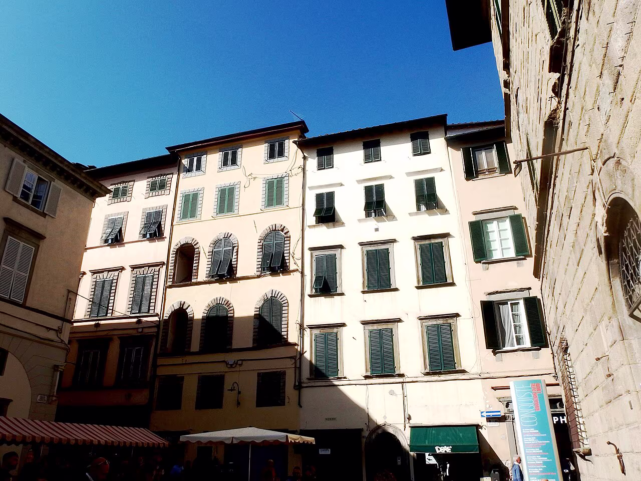 Via Fillungo, the narrow main shopping street of Lucca, lined with medieval and Art Nouveau shopfronts