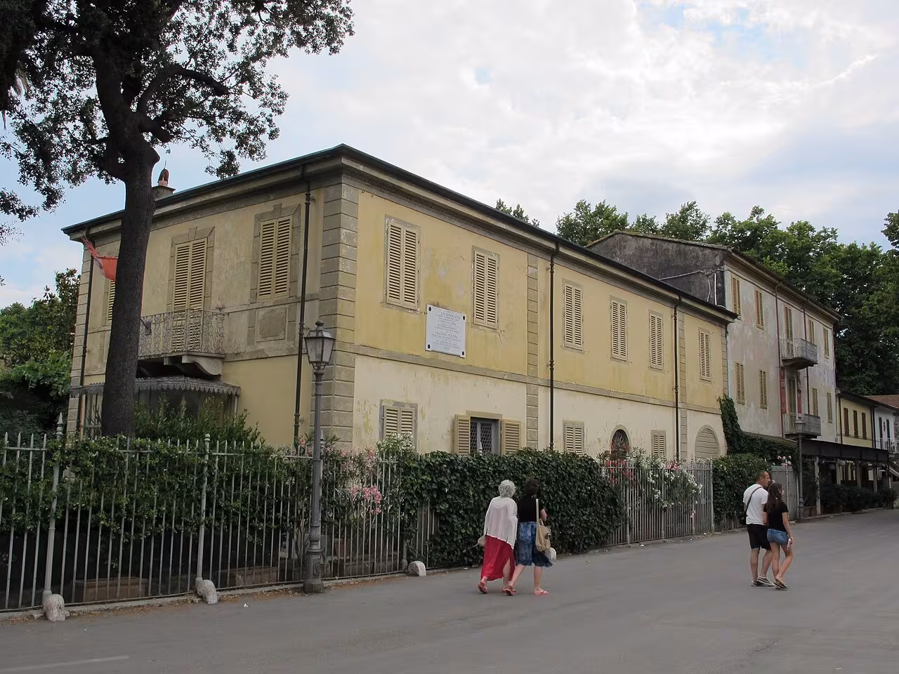 Villa Puccini on the shore of Lake Massaciuccoli at Torre del Lago